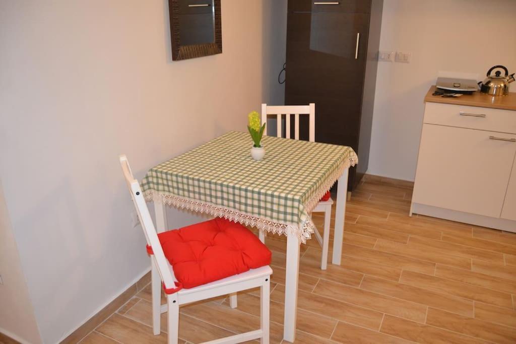 Alex Guest House. * Naples